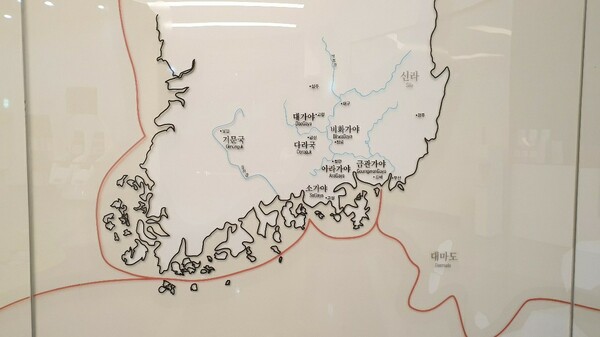 ▲ 대성도 박물관의  또 다른 지도. 남원을 임나일본부 지명인 기문국, 함안을 다라국으로 표기한 것이 선명하다. 자료: 신종근